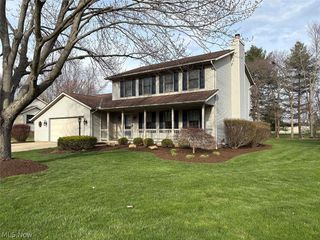 5554 Ashbrook Street, Louisville, OH 44641