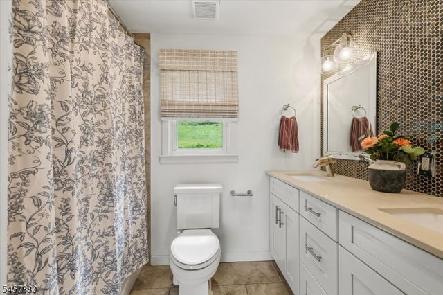 43 Birch Pkwy, Byram Twp., NJ 07871
