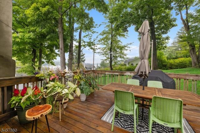 43 Birch Pkwy, Byram Twp., NJ 07871