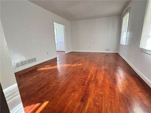 5297 Cardinal Lane NW, Lilburn, GA 30047