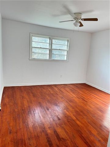 5297 Cardinal Lane NW, Lilburn, GA 30047