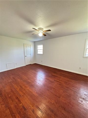5297 Cardinal Lane NW, Lilburn, GA 30047