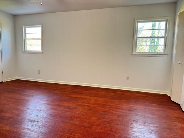 5297 Cardinal Lane NW, Lilburn, GA 30047