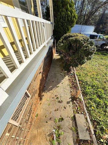 5297 Cardinal Lane NW, Lilburn, GA 30047