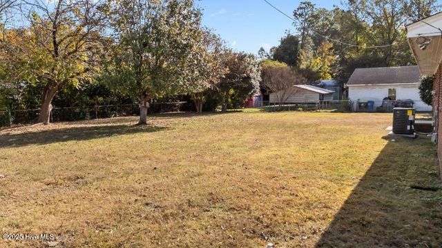 612 Gray Street, Elm City, NC 27822