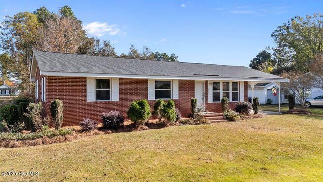 612 Gray Street, Elm City, NC 27822