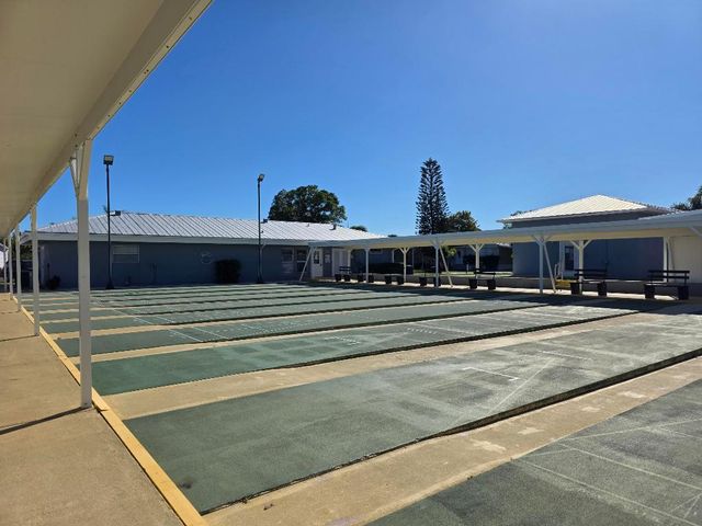 99 Sandhill Boulevard, Fort Pierce, FL 34982