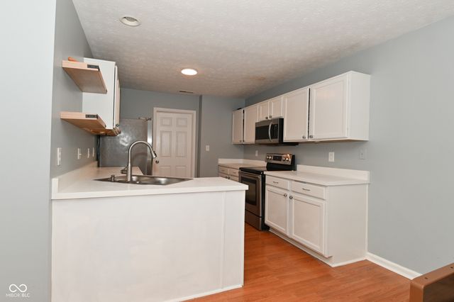 2453 Grand Fir Drive, Greenwood, IN 46143