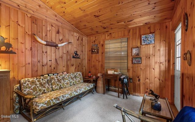 33 Chuckwagon Drive, Lake Luzerne, NY 12846