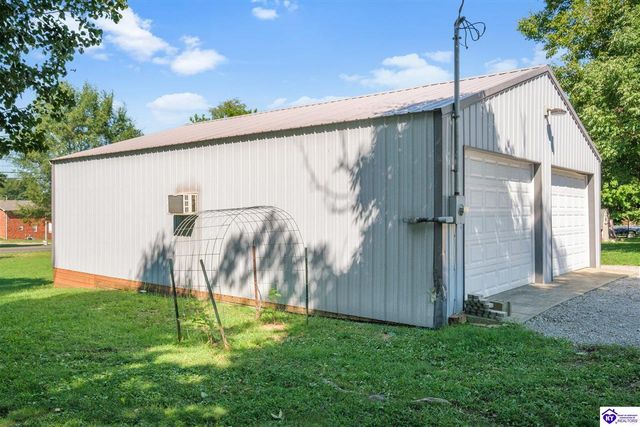 139 Millcreek Road, Radcliff, KY 40160