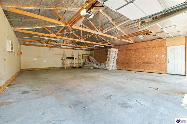139 Millcreek Road, Radcliff, KY 40160
