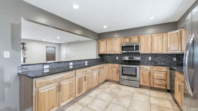 14505 Coldwater Road, Fort Wayne, IN 46845