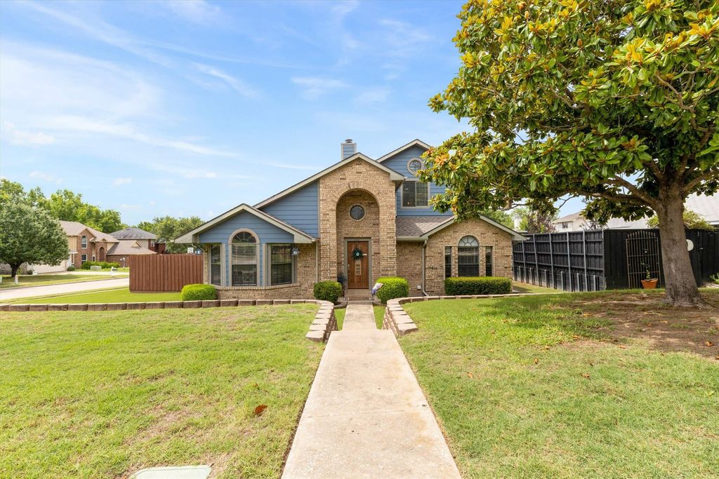 2301 Rockhill Road, Mckinney, TX 75072