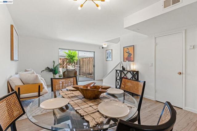 21065 Baker Road, Castro Valley, CA 94546