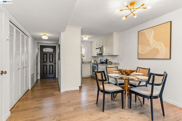 21065 Baker Road, Castro Valley, CA 94546