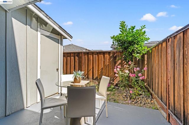21065 Baker Road, Castro Valley, CA 94546