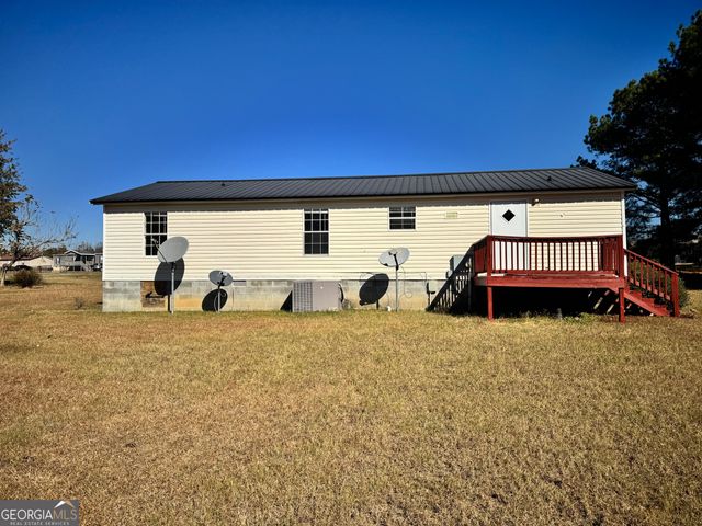 50 River Chase Drive, Hawkinsville, GA 31036