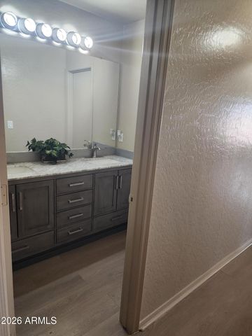 5409 S 15TH Way SE, Phoenix, AZ 85040