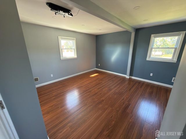140 Coolidge Avenue, Sayreville, NJ 08859
