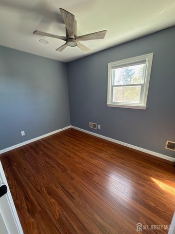 140 Coolidge Avenue, Sayreville, NJ 08859
