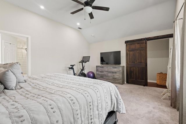 216 Bent Oak Drive, Pottsboro, TX 75076