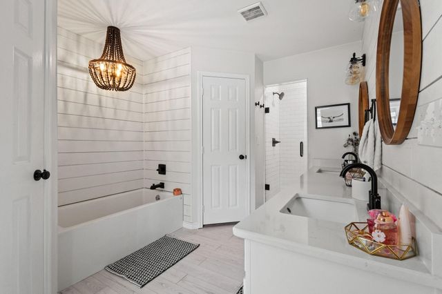 216 Bent Oak Drive, Pottsboro, TX 75076