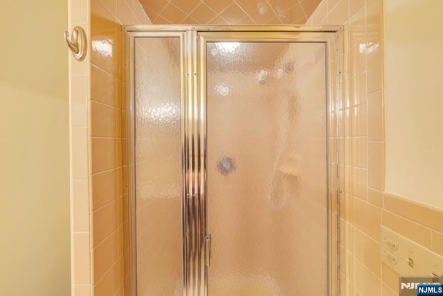 191 Pershing Road, Clifton, NJ 07013