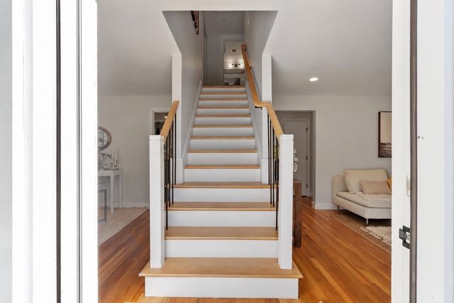 100 Butternut Circle, Concord, MA 01742