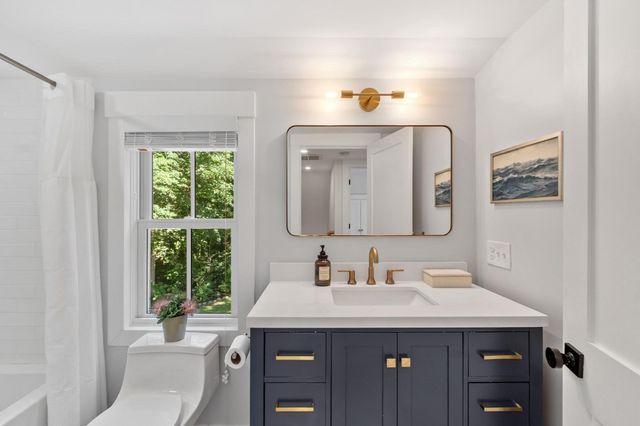 100 Butternut Circle, Concord, MA 01742