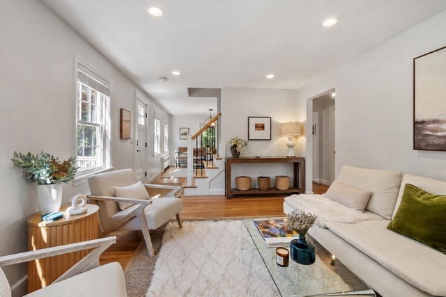 100 Butternut Circle, Concord, MA 01742