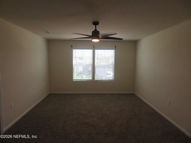 2482 OAK STREAM Drive, Green Cove Springs, FL 32043
