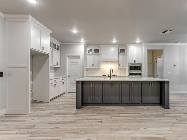 12904 NW 140th Terrace, Piedmont, OK 73078