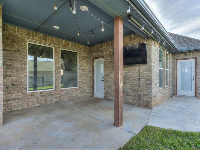 12904 NW 140th Terrace, Piedmont, OK 73078