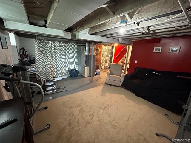 1011 Harrison Blv, Lincoln Park, MI 48146