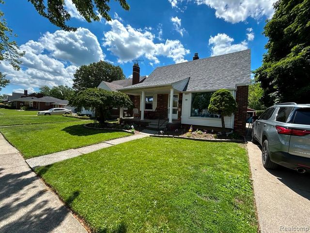 1011 Harrison Blv, Lincoln Park, MI 48146