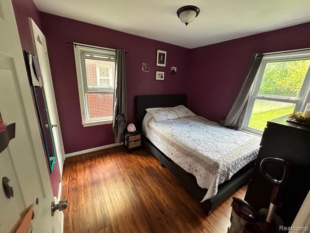 1011 Harrison Blv, Lincoln Park, MI 48146