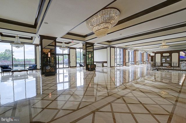 5225 POOKS HILL RD #416S, Bethesda, MD 20814