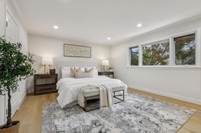 12044 Saraglen Court, Saratoga, CA 95070