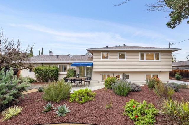 12044 Saraglen Court, Saratoga, CA 95070