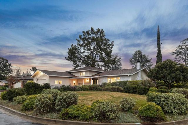 12044 Saraglen Court, Saratoga, CA 95070