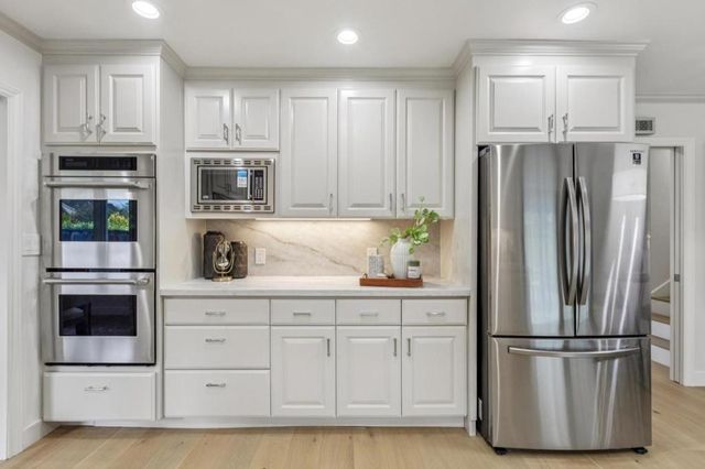 12044 Saraglen Court, Saratoga, CA 95070