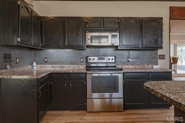 5171 Old Alton Edwardsville Road, Edwardsville, IL 62025