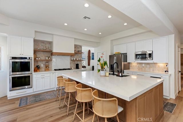 410 De Anza Court, Oceanside, CA 92057