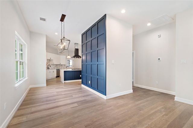 504 Vincent Street, Houston, TX 77009