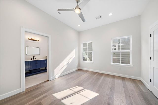 504 Vincent Street, Houston, TX 77009