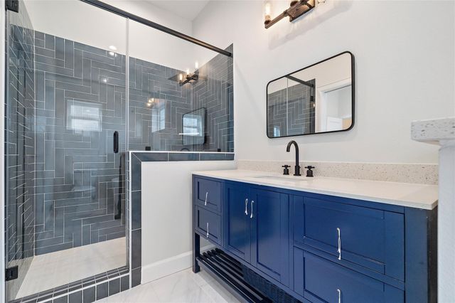 504 Vincent Street, Houston, TX 77009