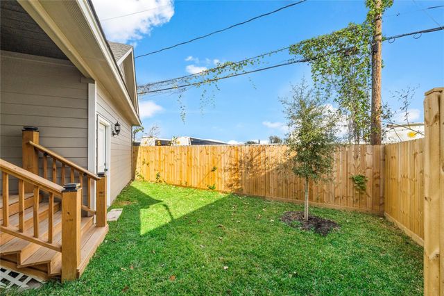 504 Vincent Street, Houston, TX 77009