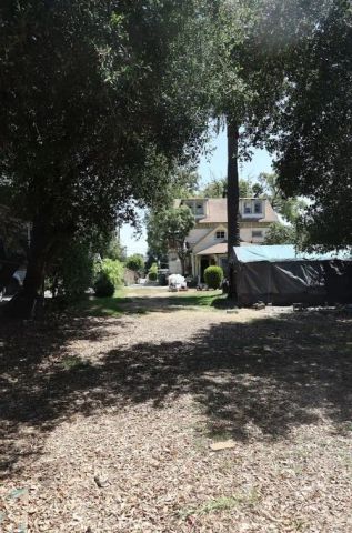 209 Carlton, Pasadena, CA 91103