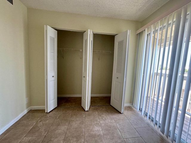 1500 N Congress Avenue A313, West Palm Beach, FL 33401