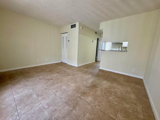 1500 N Congress Avenue A313, West Palm Beach, FL 33401